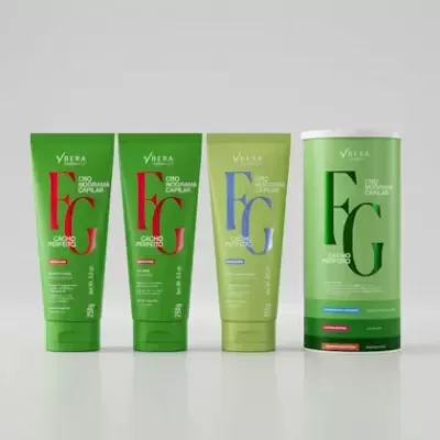 Produtos para cabelo verdes Vbera com letras FG em vermelho, azul e preto, e embalagens de 250g e 1kg