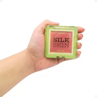 Blush&#x20;em&#x20;Creme&#x20;Fresh&#x20;Face&#x20;Mauve&#x20;Bloom&#x20;Silk&#x20;Skin&#x20;&#x2013;&#x20;Ruby&#x20;Rose