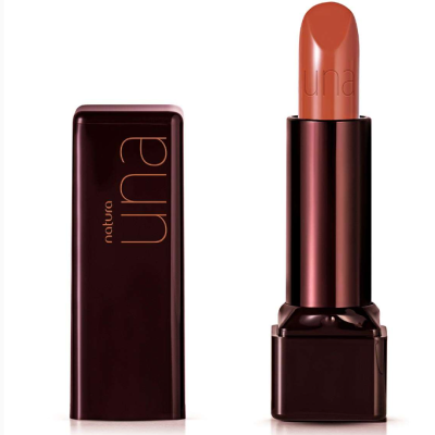 batom Natura Una castanho alaranjado com embalagem castanho escuro