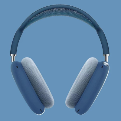 Auriculares azul com almofadas cinza azulado sobre fundo azul.