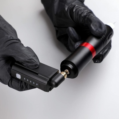 Kit&#x20;Completo&#x20;de&#x20;Tatuagem&#x20;&#x2013;&#x20;M&#x00E1;quina&#x20;Rotativa&#x20;com&#x20;Bateria&#x20;1500&#x20;mAh&#x2705;PRONTA&#x20;ENTREGA