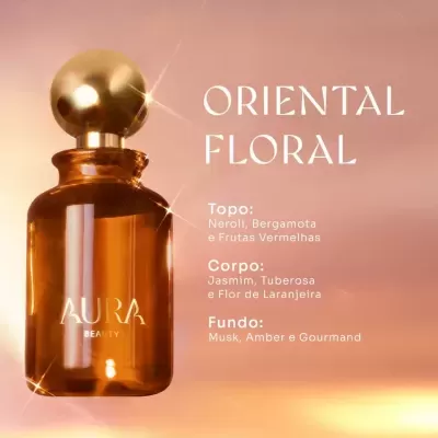 Frasco de perfume Aura Beauty castanho com tampa dourada esférica e texto sobre notas olfativas