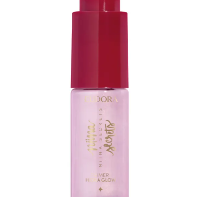 Frasco rosa translúcido com tampa vermelha e texto dourado