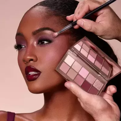 Paleta&#x20;De&#x20;Sombras&#x20;Petrizi&#x20;-&#x20;Ros&#x00E9;&#x20;Edition&#x20;12g&#x20;-&#x20;Nude