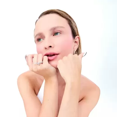 MBOOM&#x20;&#x2013;&#x20;Mag&#x20;Soft&#x20;Multi-Make&#x20;Mousse&#x20;-&#x20;Peach&#x20;Vanilla