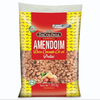 Pacote amarelo e vermelho de amendoim doce crocante Dacolônia com 1,005 kg