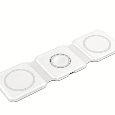 Carregador sem fios portátil branco dobrável com três painéis