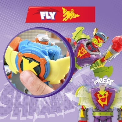 Brinquedo robótico colorido com asas e controle azul e amarelo em fundo roxo.