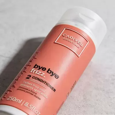 Cadiveu&#x20;Essentials&#x20;Bye&#x20;Bye&#x20;Frizz&#x20;Condicionador&#x20;-&#x20;250ml