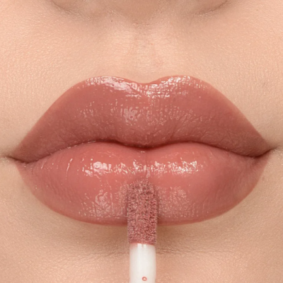 Glassy&#x20;Lips&#x20;-&#x20;Mari&#x20;Maria&#x20;Makeup