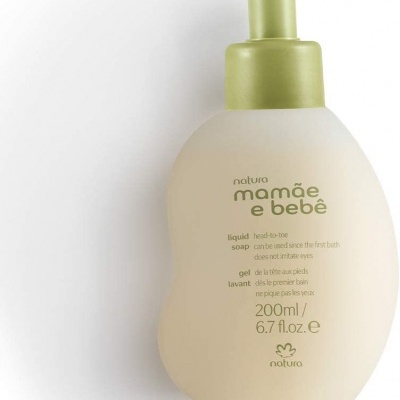 Frasco de sabão líquido Natura Mamãe e Bebê com doseador verde
