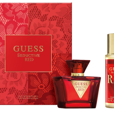 Conjunto GUESS Seductive Red com perfume e fragrância em spray em embalagens vermelhas e douradas.