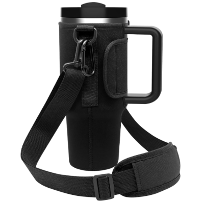 Copo térmico preto com alça ajustável e capa de tecido