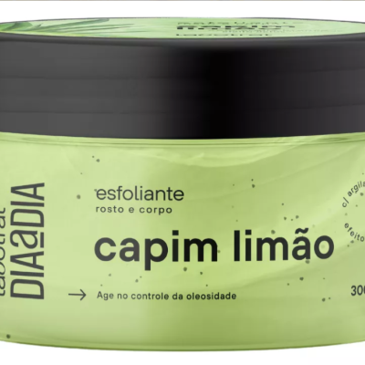 Pote verde claro esfoliante capim limão com tampa preta