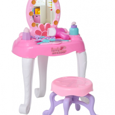 Toucador infantil cor-de-rosa com espelho e luzes, inclui banco lilás e acessórios de brinquedo.