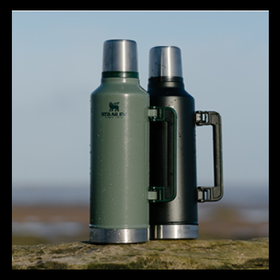 STANLEY&#x20;Classic&#x20;Legendary&#x20;&#x2013;&#x20;Garrafa&#x20;T&#x00E9;rmica&#x20;1&#x20;Litro&#x20;&#x28;Preto&#x20;Fosco&#x29;&#x2705;PRONTA&#x20;ENTREGA