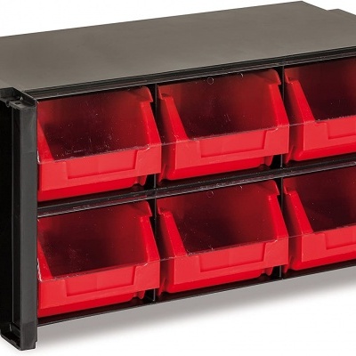 Organizador plástico preto com seis gavetas vermelhas em fundo branco