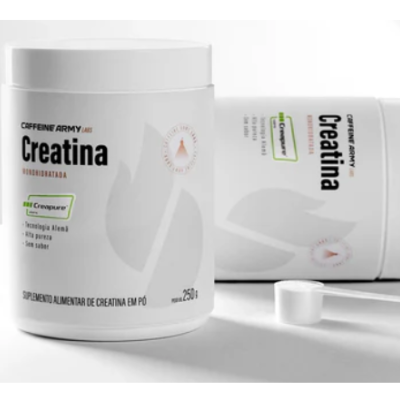 Frascos brancos de suplemento de creatina da Caffeine Army Labs com colher medidora.