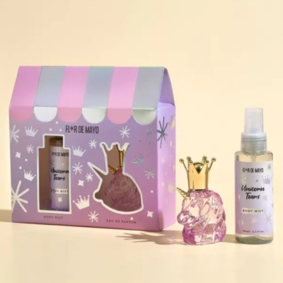 Conjunto perfume unicórnio rosa com embalagem lilás e body mist transparente branco