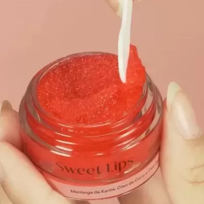 Tulipia&#x20;Sweet&#x20;Lips&#x20;Gloss&#x20;Labial&#x20;&#x2B;&#x20;Esfoliante&#x20;Cereja