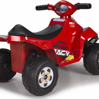 Quadriciclo infantil vermelho com pneus grandes e detalhes pretos e amarelos