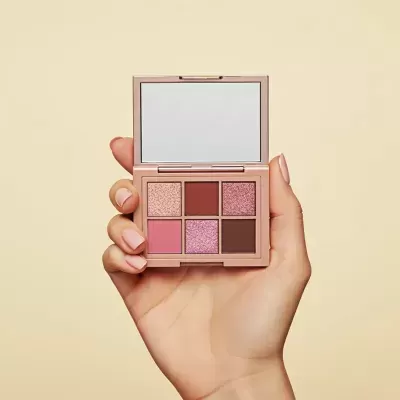 Paleta&#x20;de&#x20;Sombra&#x20;Niina&#x20;Secrets&#x20;Ros&#x00E9;&#x20;Shine