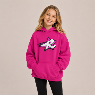 Suéter com capuz cor-de-rosa com logótipo em forma de estrela e letra R