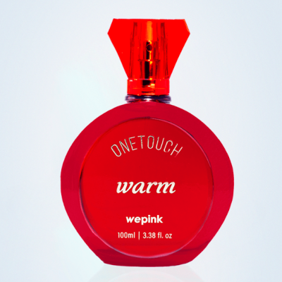 Frasco de perfume vermelho com texto ONETOUCH warm