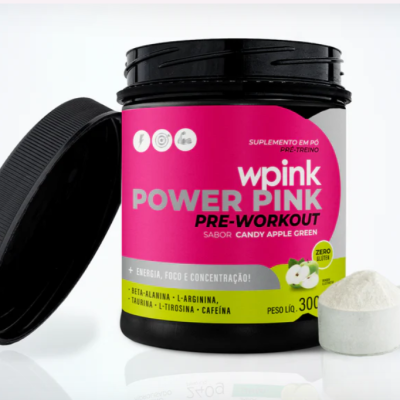 Suplemento em pó pré-treino wpink Power Pink em frasco preto aberto com pó branco em colher ao lado