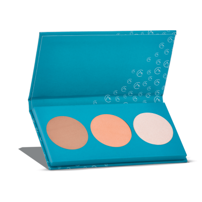 Paleta de maquilhagem azul com três pós compactos em tons castanho, pêssego e bege