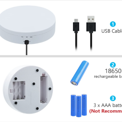 Plataforma giratória branca com cabo USB e compartimento para baterias