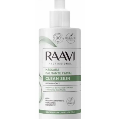 Frasco branco de máscara calmante facial RAAVI PROFESSIONAL com tampa de bomba e texto em verde e preto.