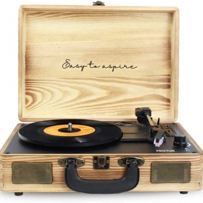 Gira-discos portátil em madeira clara com tampa aberta e texto Easy to aspire