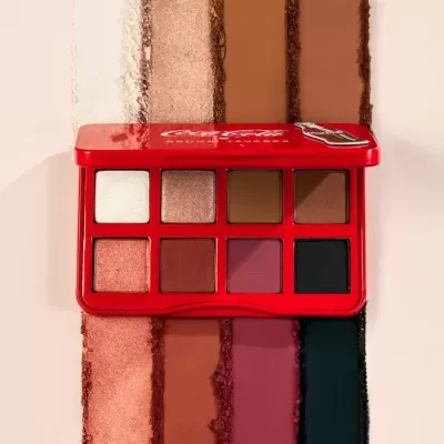 Paleta&#x20;-&#x20;Bruna&#x20;Tavares&#x20;-&#x20;Bt&#x20;Coca&#x20;Cola&#x20;-&#x20;Refresh&#x20;Your&#x20;Self