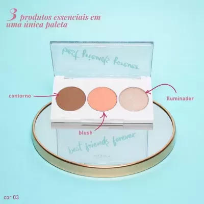 Paleta de maquilhagem com contorno, blush e iluminador em caixa branca com tampa transparente