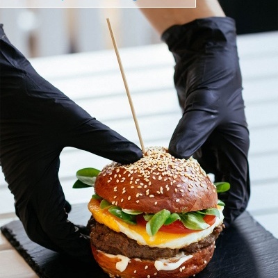 Luvas&#x20;&#x20;Descart&#x00E1;veis&#x20;Preta&#x2F;Branca&#x2F;Azul&#x20;100&#x20;Unidades