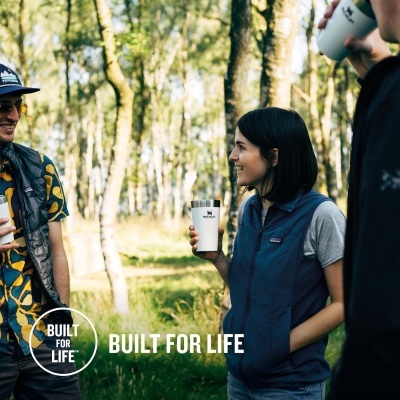 STANLEY&#x20;Classic&#x20;Stay-Chill&#x20;&#x2013;&#x20;Pinta&#x20;de&#x20;Cerveja&#x20;T&#x00E9;rmica&#x20;473&#x20;ml&#x20;&#x28;&#x00A0;Branco&#x20;Polar&#x29;&#x2705;PRONTA&#x20;ENTREGA