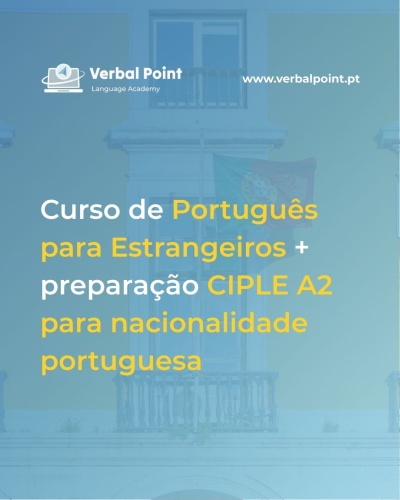 Cartaz promocional de curso de português para estrangeiros com texto sobre fundo azul e imagem de uma varanda com bandeira de Portugal