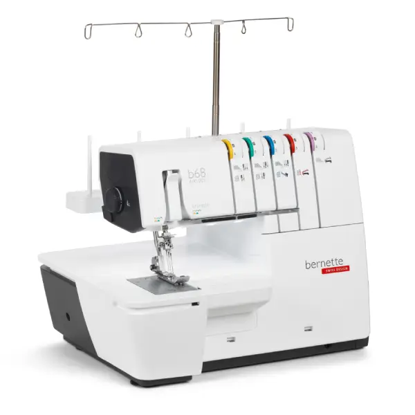 Máquina Corte e Cose e Recobrimento bernette b68 Máquina Corte e Cose e Recobrimento bernette b68