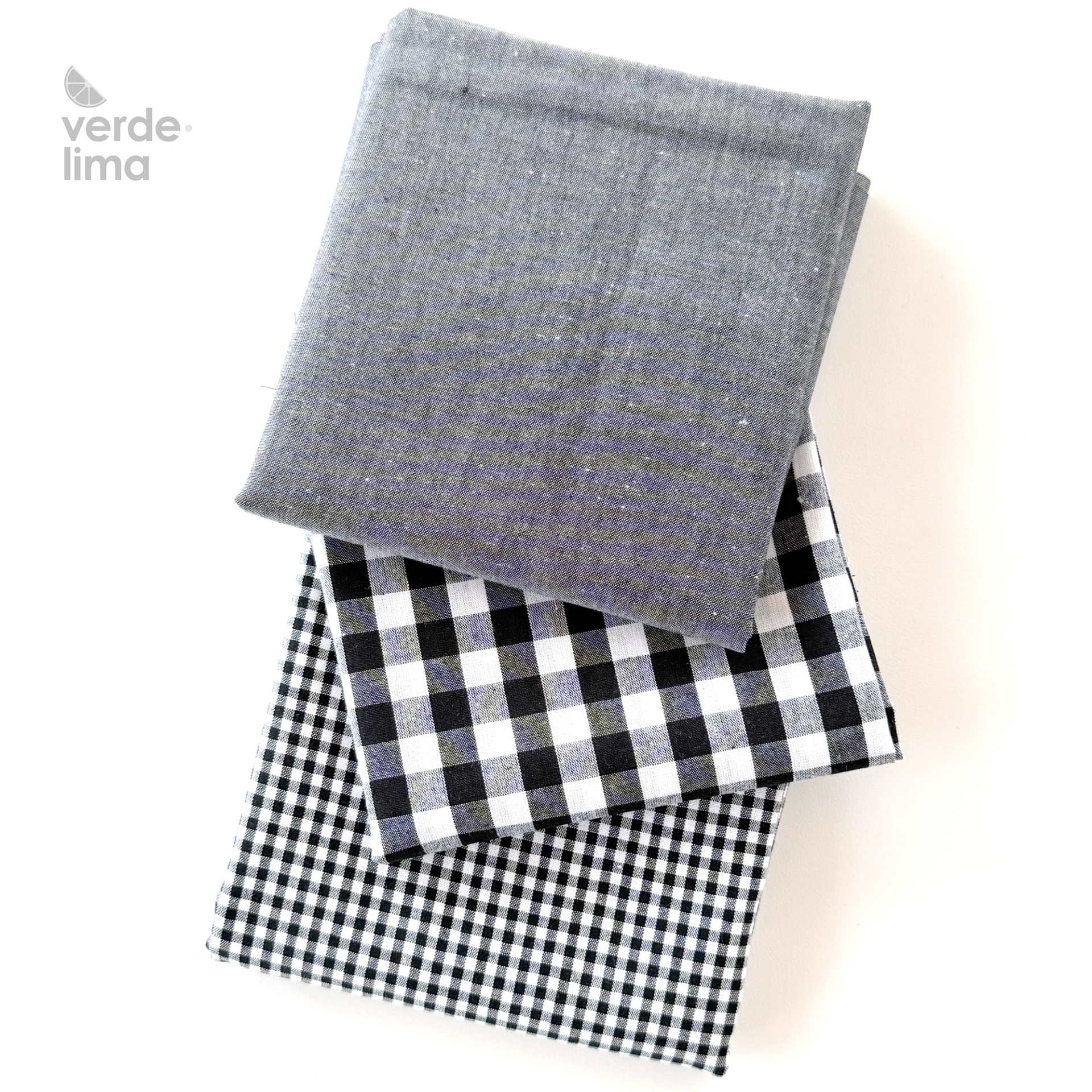 Pack de retalhos - Vichy e cambraia de algodão - Preto Pack de retalhos - Vichy e cambraia de algodão - Preto