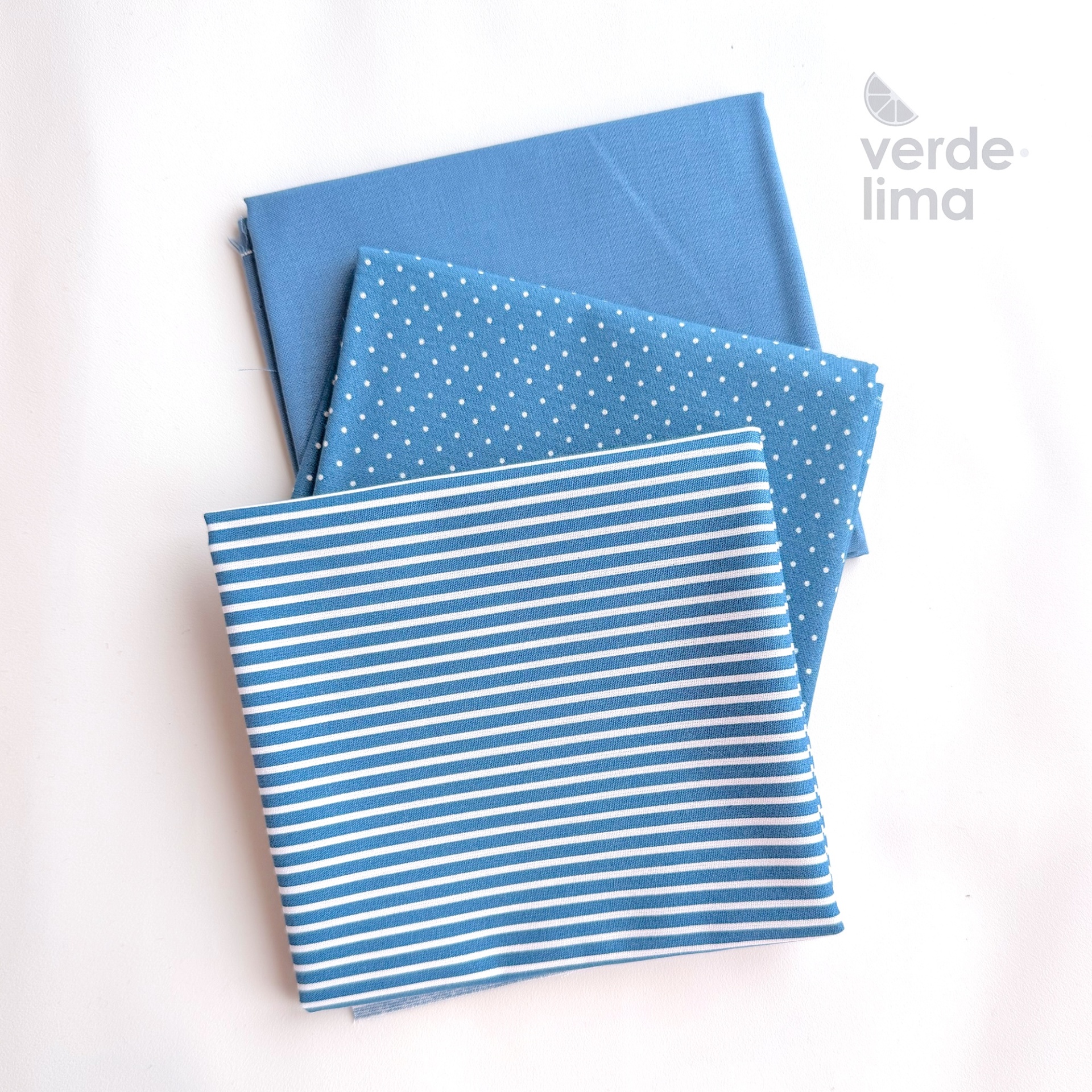 Pack de retalhos - Básicos de algodão - Azul Índigo Pack de retalhos - Básicos de algodão - Azul Índigo