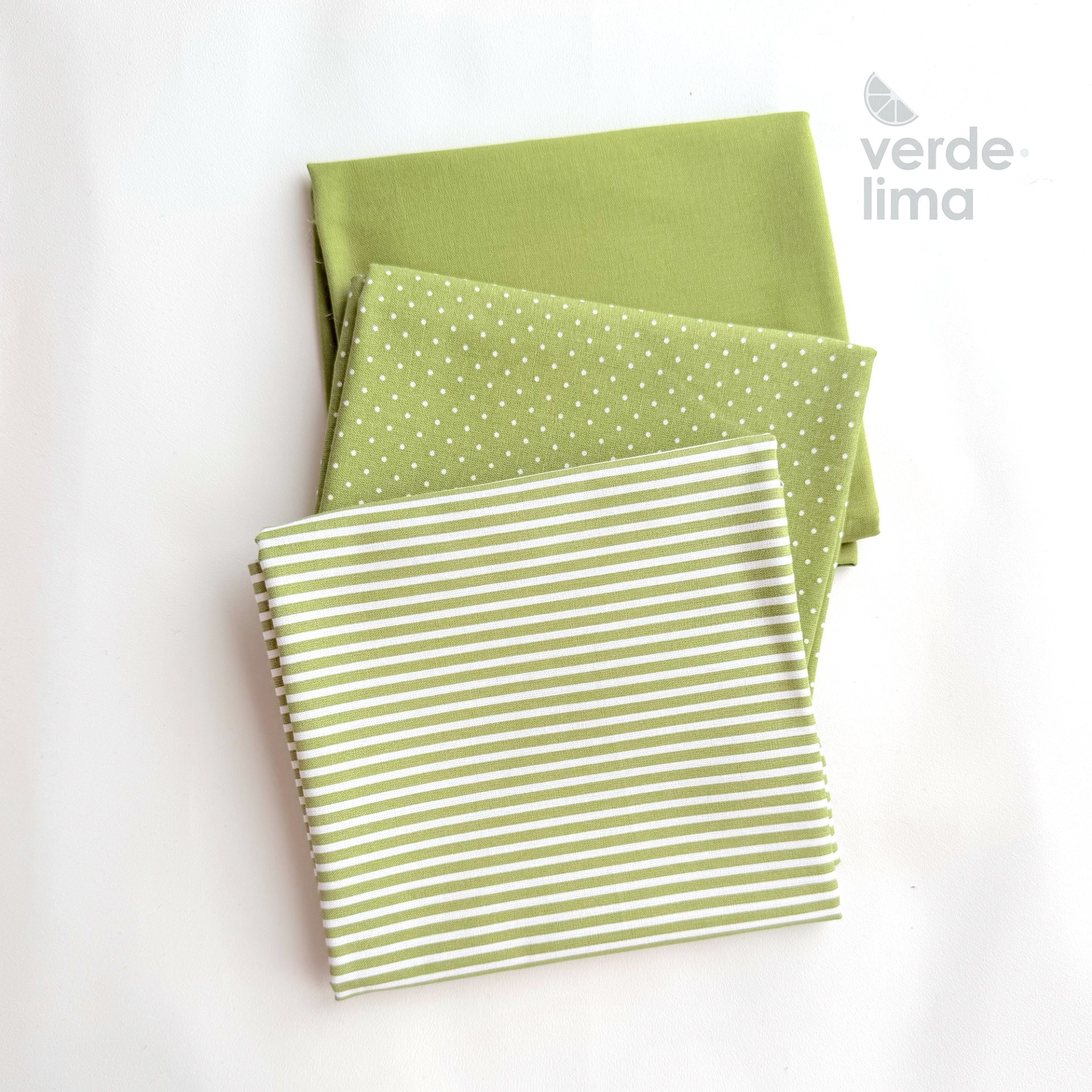 Pack de retalhos - Básicos de algodão - Verde Seco Pack de retalhos - Básicos de algodão - Verde Seco