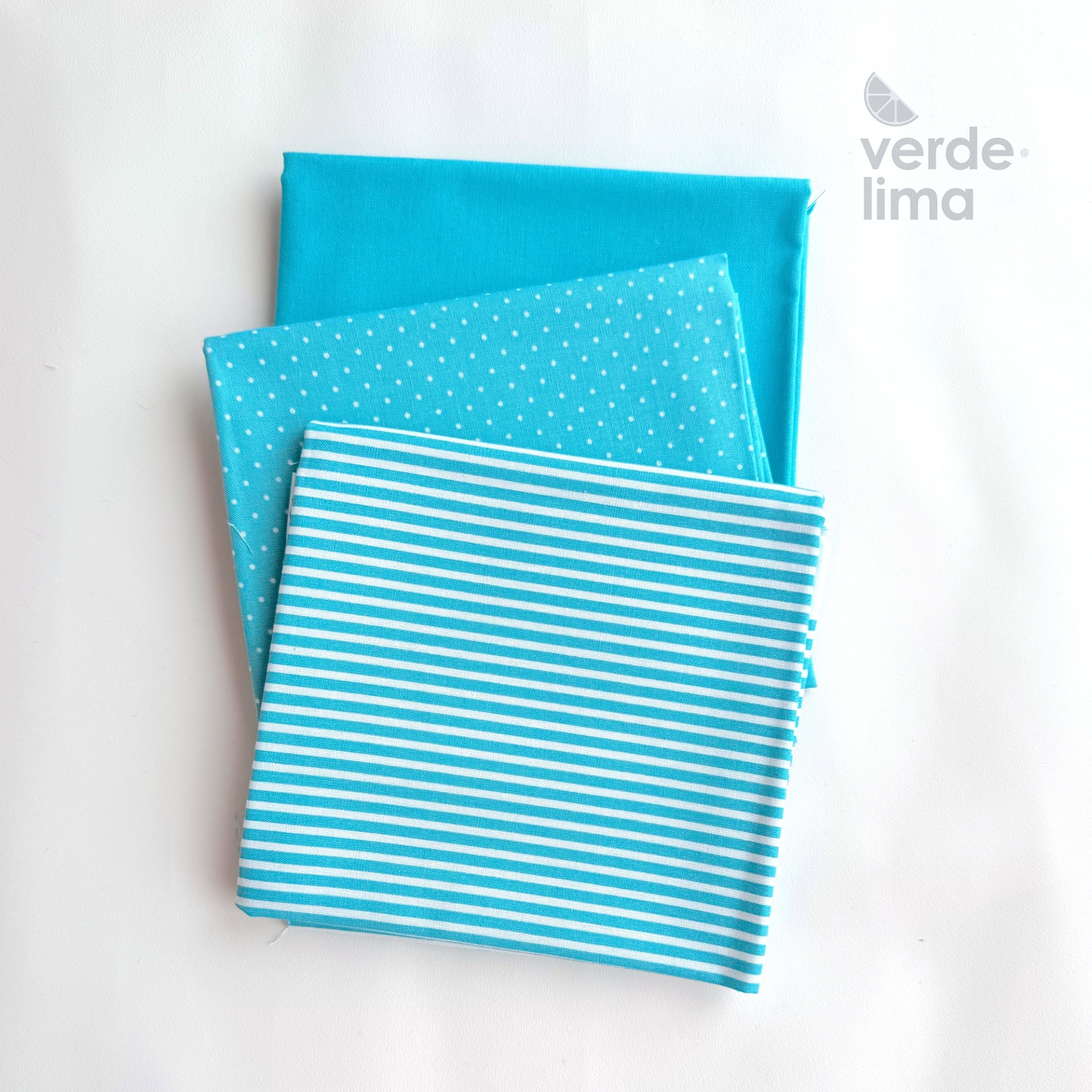 Pack de retalhos - Básicos de algodão - Azul Turquesa Pack de retalhos - Básicos de algodão - Azul Turquesa