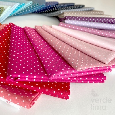 Tecido de Algodão - Pintas - Petit Dots