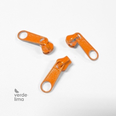 Cursores de fecho zipper malha 5 injectada