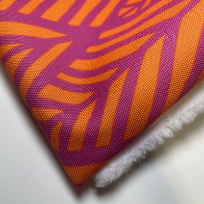 Retalho 30x150cm - Nylon Impermeável - Geométrico rosa e laranja