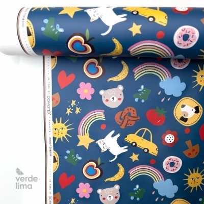 Tecido raincoat - Pets and rainbows