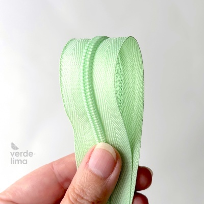 Fecho Zipper malha 5