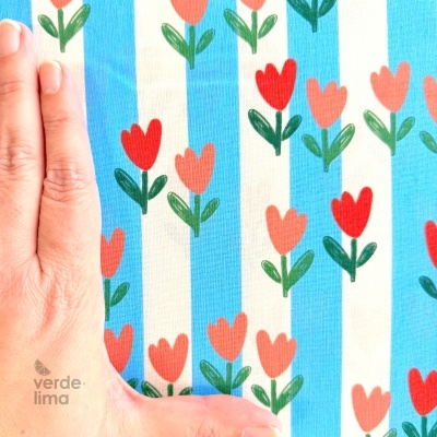Tecido de Algodão - Riscas azuis e tulipas