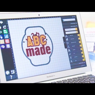 Máquina de costura e bordar BERNETTE B79